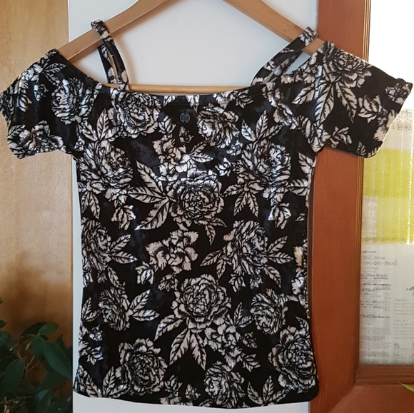 Billabong Mi Amore Floral Cold Shoulder Top - Picture 2 of 3
